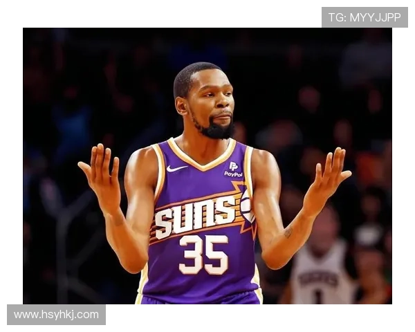 杜兰特出面劝架场面紧张升级